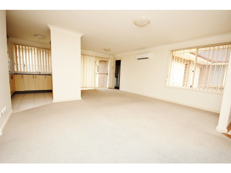 2/91 Picnic Point Road, Panania NSW 2213