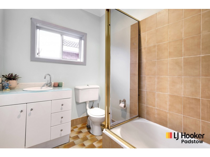 76 Chamberlain Road, Padstow Heights NSW 2211