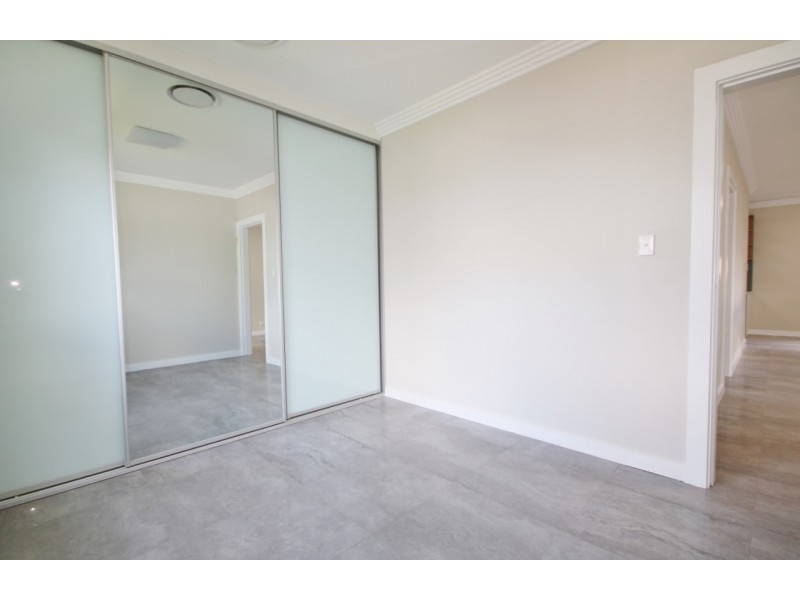 1/4 Gwandalan Road, Padstow NSW 2211
