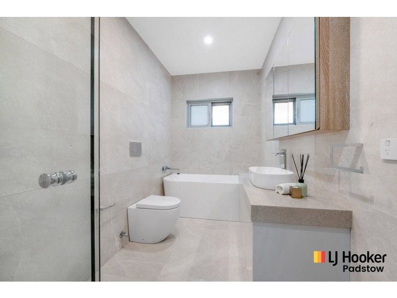 140A Faraday Road, Padstow NSW 2211