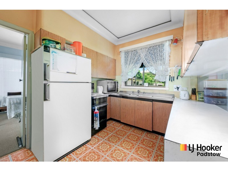 1 Eddie Avenue, Panania NSW 2213