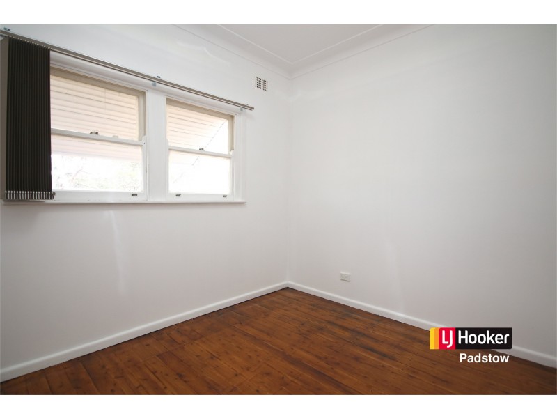 27 Fewtrell Avenue, Revesby Heights NSW 2212