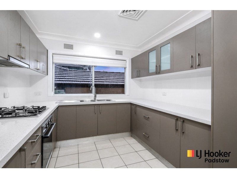 115 Picnic Point Road, Picnic Point NSW 2213