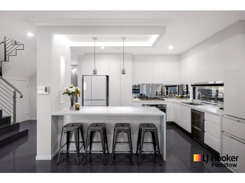 8 Morotai Road, Revesby Heights NSW 2212