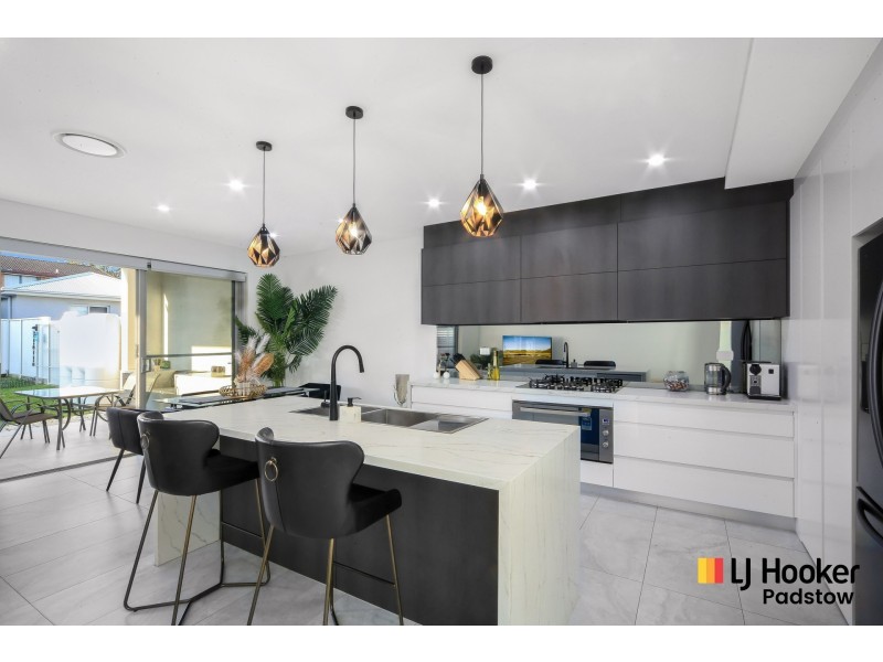 4 Gwandalan Road, Padstow NSW 2211