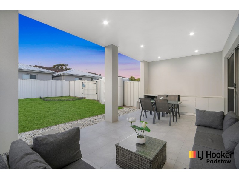 4 Gwandalan Road, Padstow NSW 2211