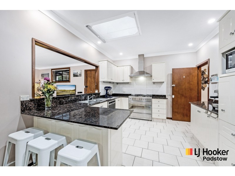 98 Alma Road, Padstow NSW 2211