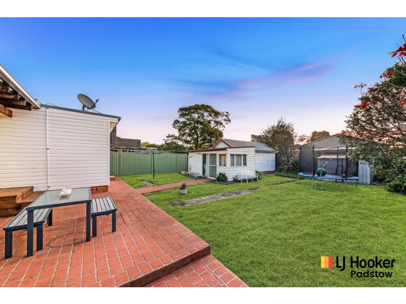 22 Cairo Avenue, Padstow NSW 2211