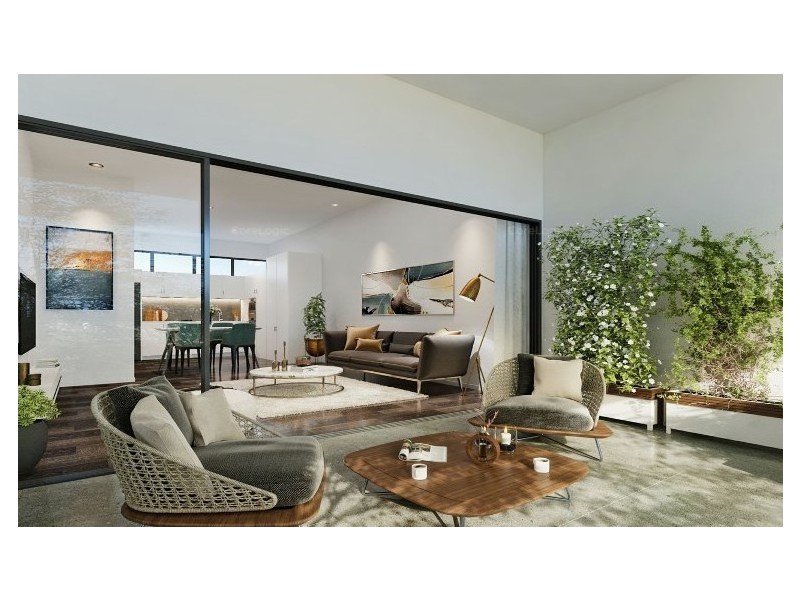 14-16 Buckingham Crescent, Chipping Norton NSW 2170