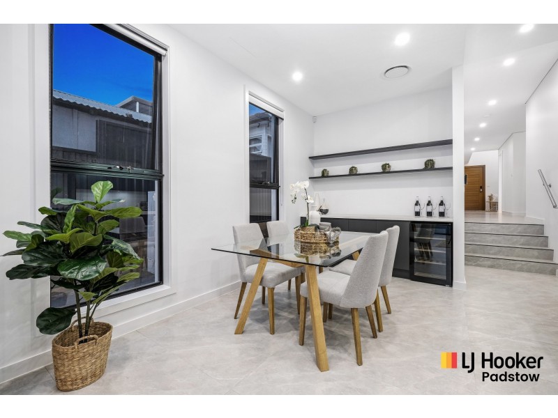 5A Roslyn Avenue, Panania NSW 2213