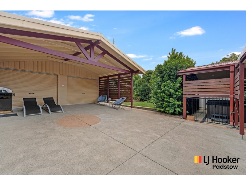 24 Stretham Avenue, Picnic Point NSW 2213