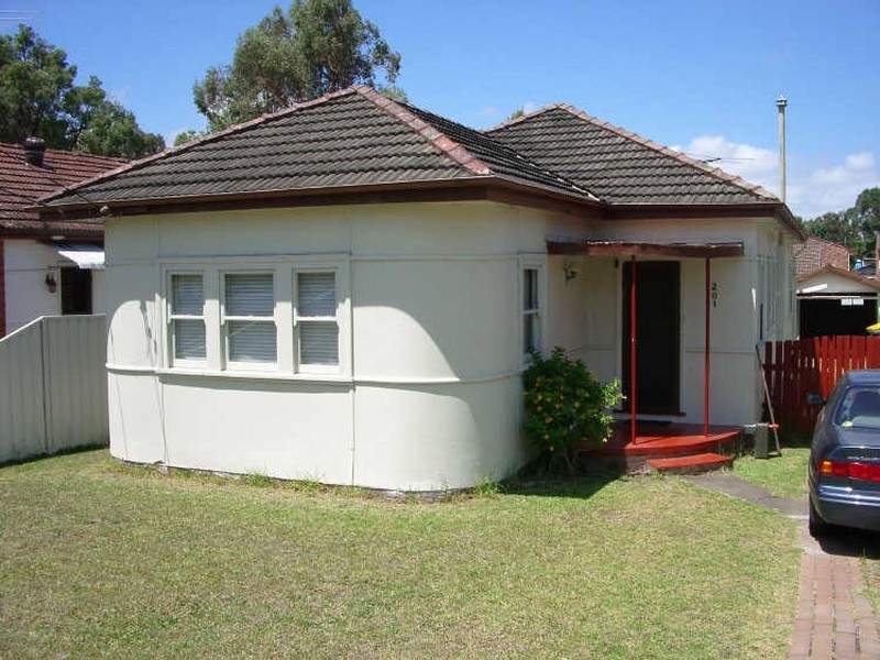 201 The River Road, Revesby NSW 2212