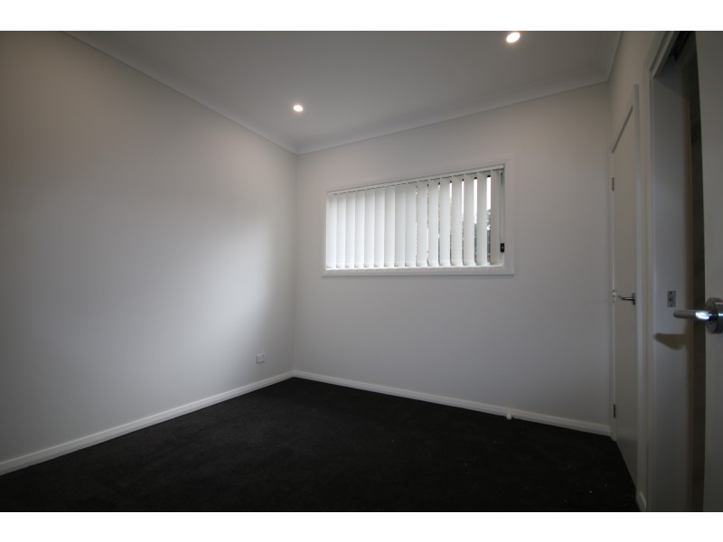 2 Lorraine Avenue, Padstow Heights NSW 2211