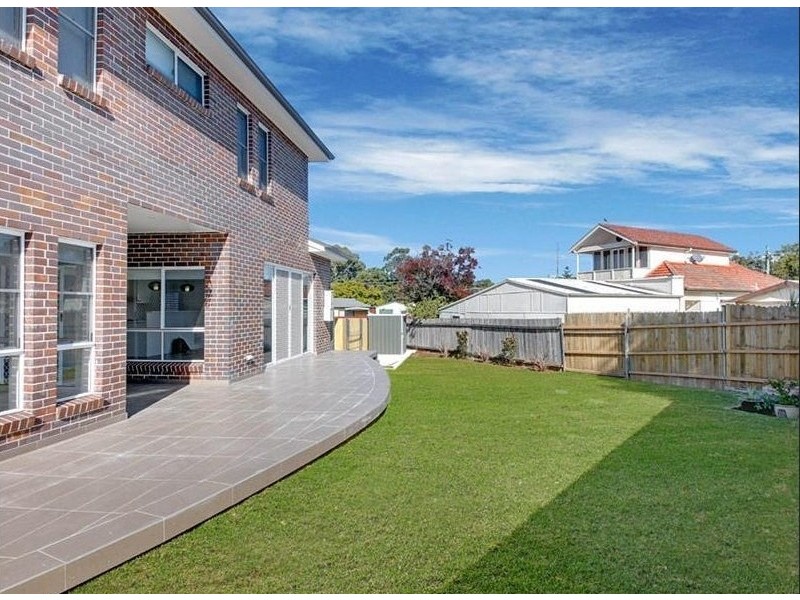 19a Atkinson Avenue, Padstow NSW 2211