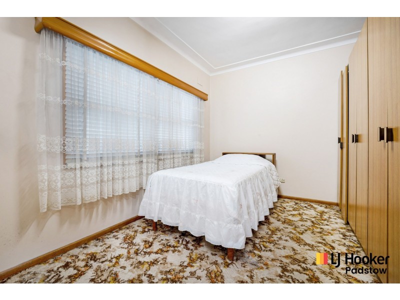 137 Arab Road, Padstow NSW 2211