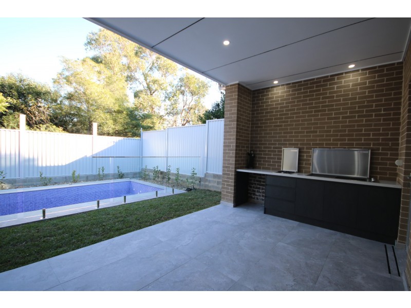 3A Henry Kendall Avenue, Padstow Heights NSW 2211