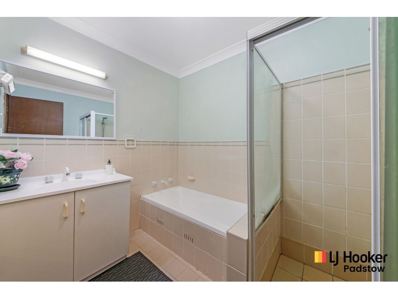 3/5 Haddon Crescent, Revesby NSW 2212