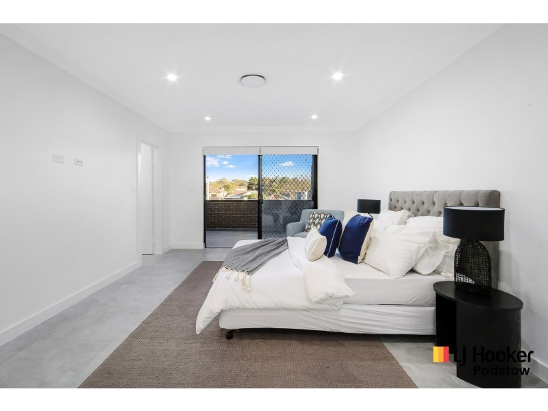 957A Henry Lawson Drive, Padstow Heights NSW 2211