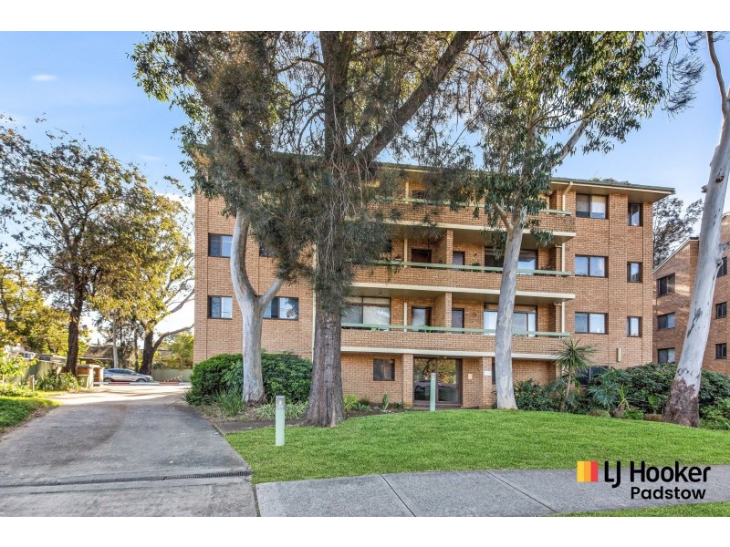 15/8-14 Swan Street, Revesby NSW 2212