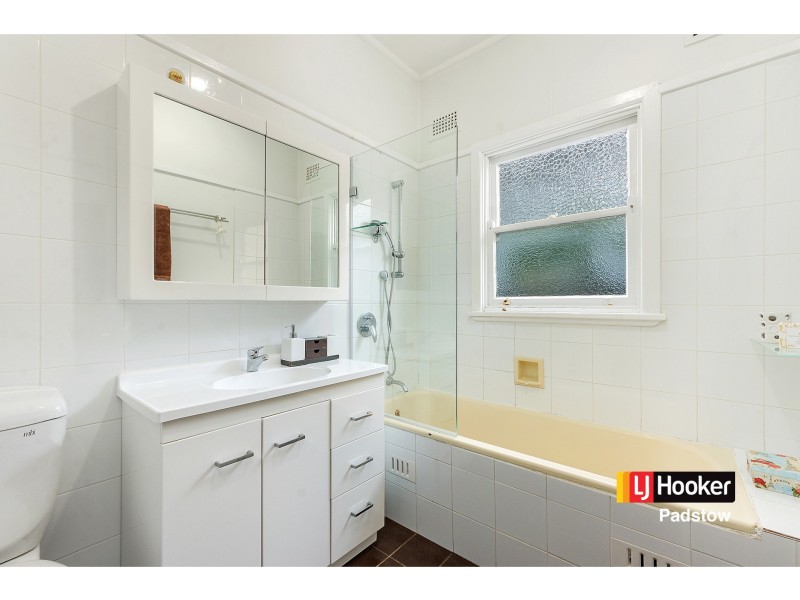 164 Arab Road, Padstow NSW 2211