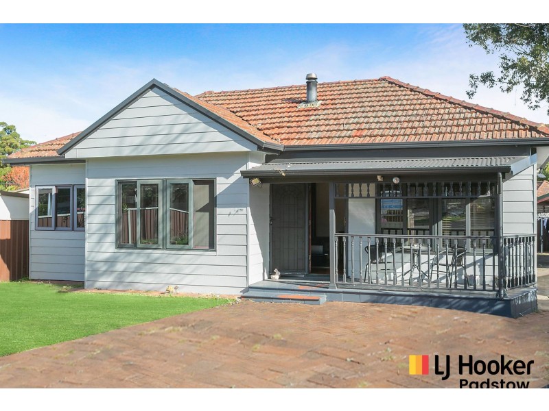 2 Delia Avenue, Revesby NSW 2212