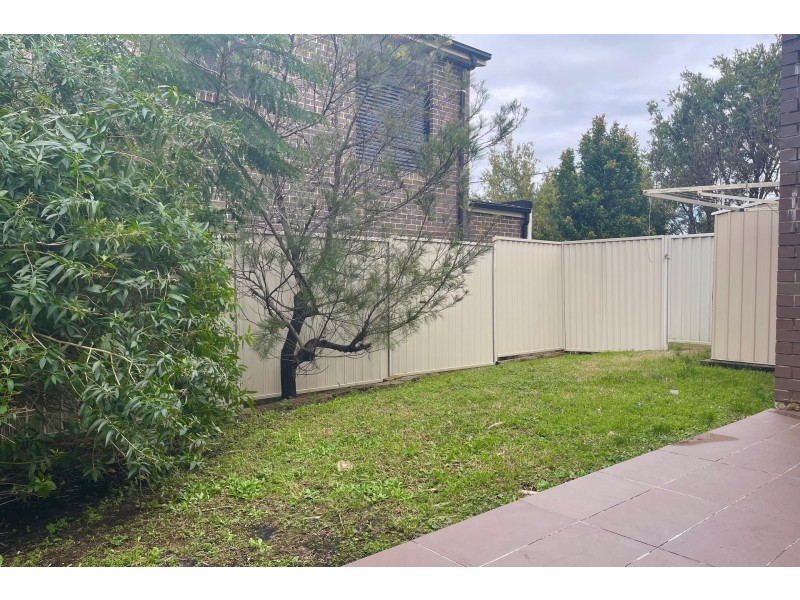 1 Kinross Place, Revesby NSW 2212