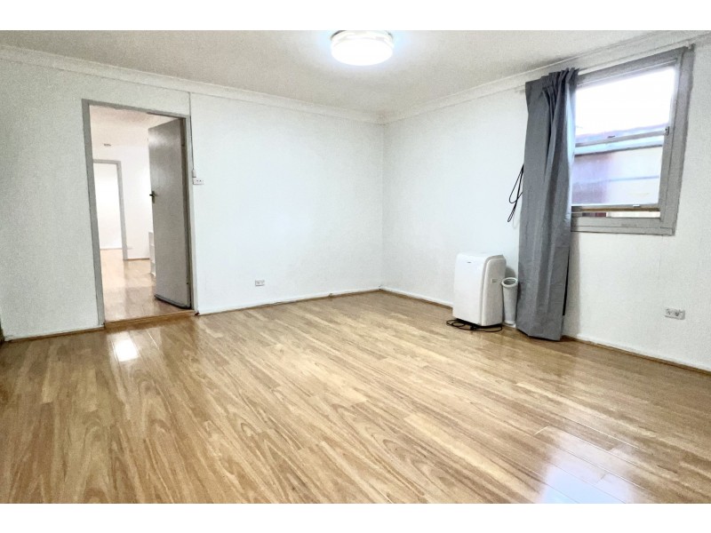 2/54 Selems Parade, Revesby NSW 2212