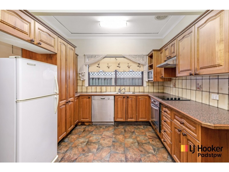 23 Rivenoak Avenue, Padstow NSW 2211