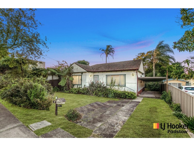 1 Prince Street, Picnic Point NSW 2213