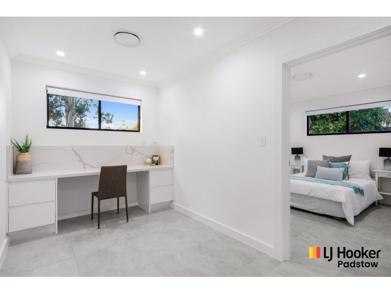 957 Henry Lawson Drive, Padstow Heights NSW 2211