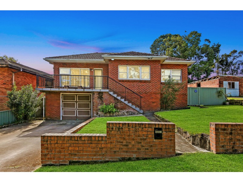 803 Henry Lawson Drive, Picnic Point NSW 2213