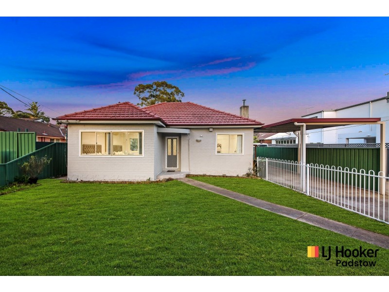 138 Gibson Avenue, Padstow NSW 2211