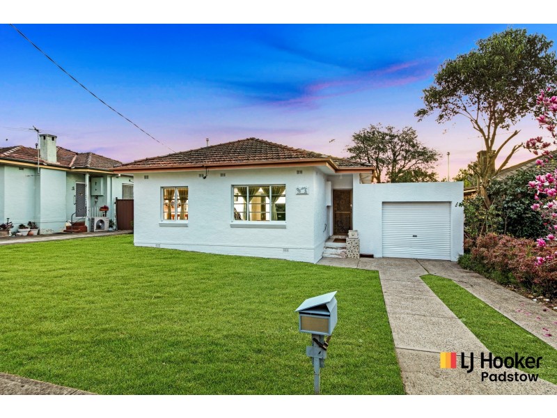 98 Faraday Road, Padstow NSW 2211