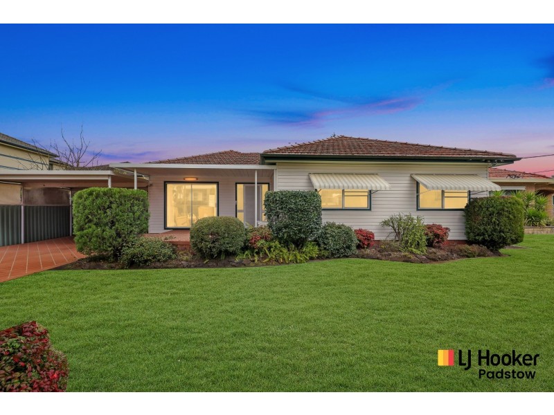 22 Kerrie Crescent, Panania NSW 2213