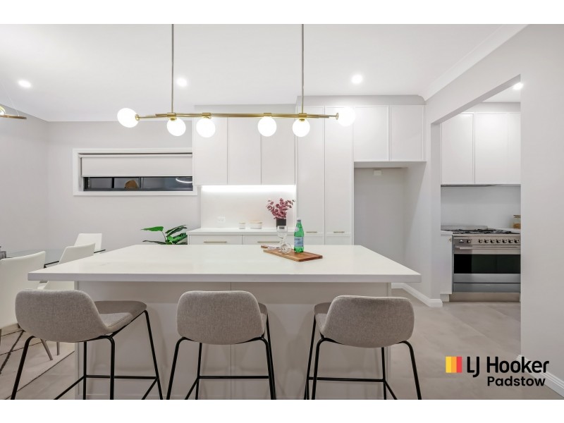 2 Hazelglen Avenue, Panania NSW 2213