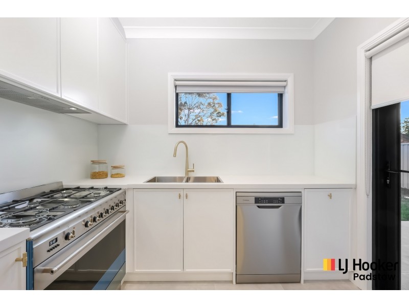 2 Hazelglen Avenue, Panania NSW 2213