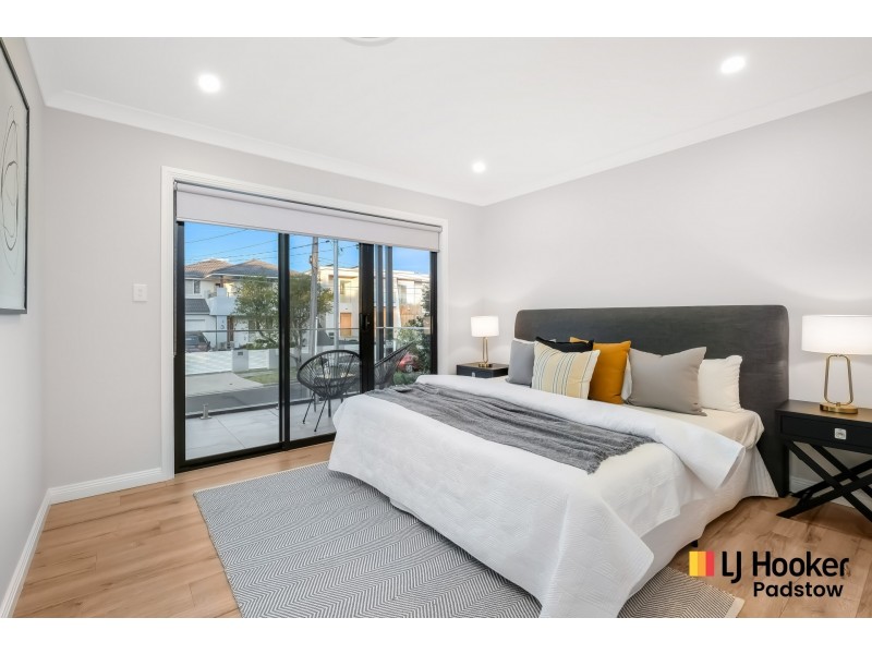 2 Hazelglen Avenue, Panania NSW 2213