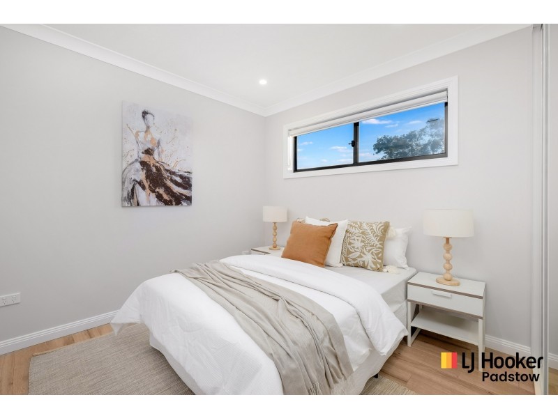 2 Hazelglen Avenue, Panania NSW 2213