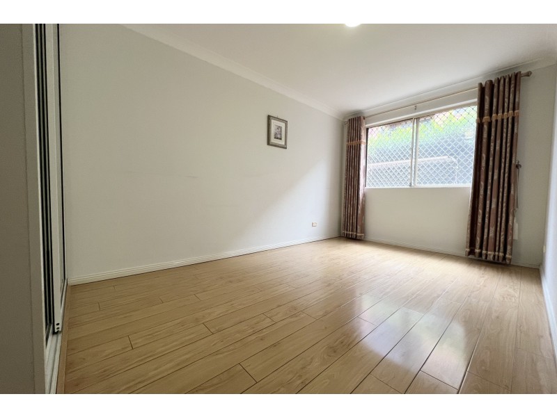 4/6 Myrtle Road, Bankstown NSW 2200