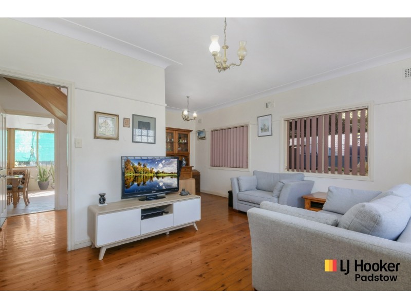 12 Ronald Street, Padstow NSW 2211
