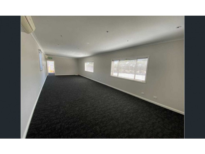 1/57 Davies Road, Padstow NSW 2211