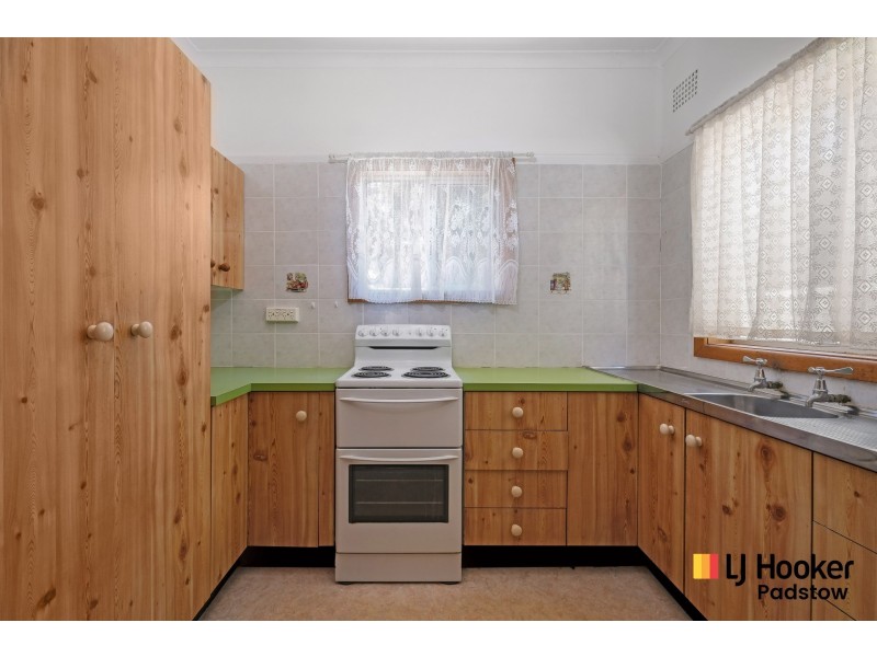 9 Newey Avenue, Padstow NSW 2211