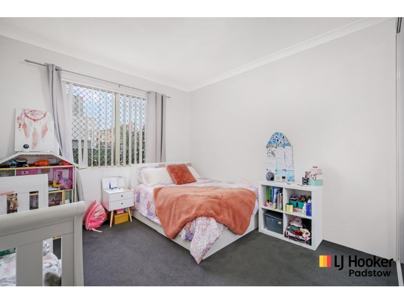 21/2-8 Short Road, Riverwood NSW 2210