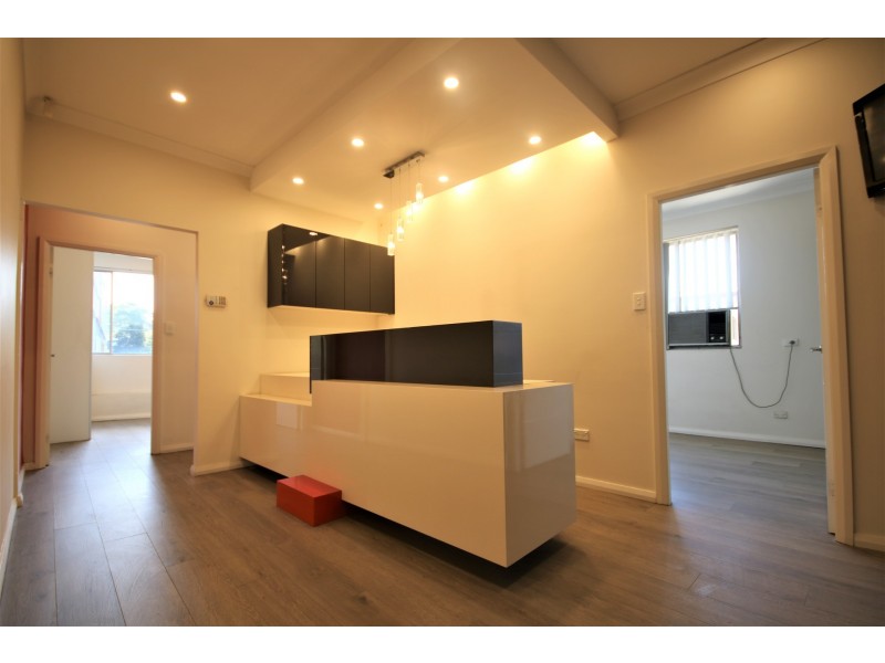 4/2 Marco Avenue, Revesby NSW 2212