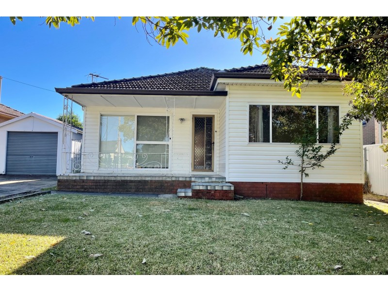 112 Bransgrove Road, Revesby NSW 2212