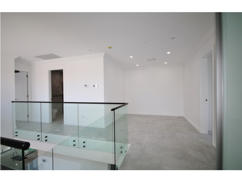 4 Gwandalan Road, Padstow NSW 2211