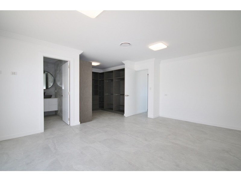 4 Gwandalan Road, Padstow NSW 2211