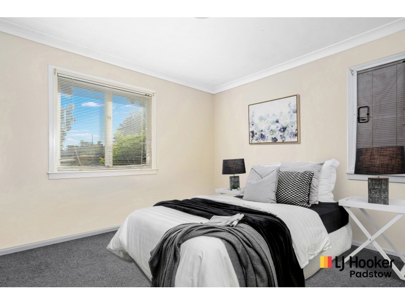 21 Matthews Avenue, East Hills NSW 2213