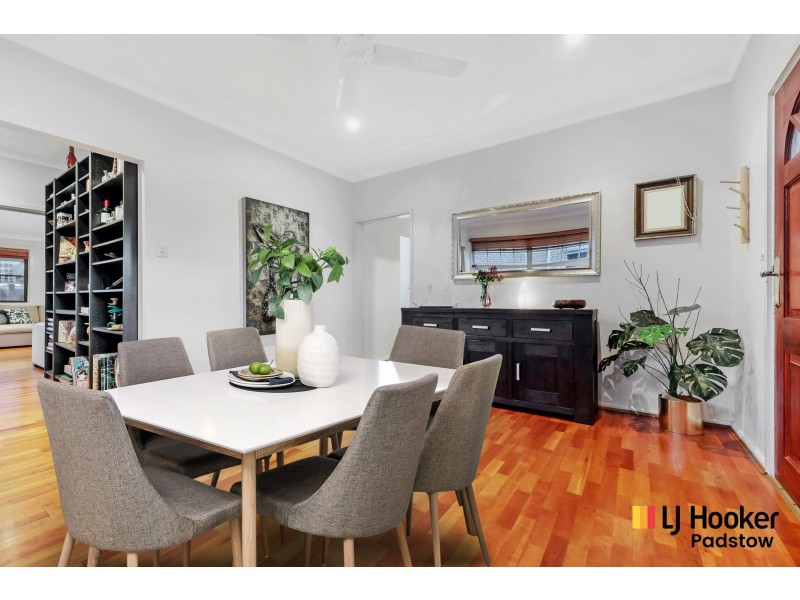13 Hodgkinson Crescent, Panania NSW 2213