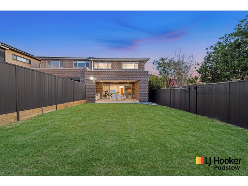 6 Sandakan Road, Revesby Heights NSW 2212